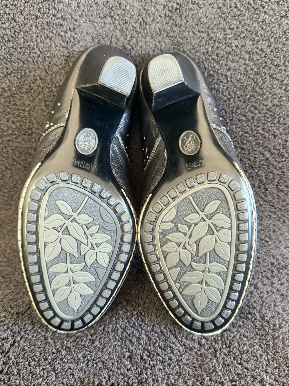 Sofft Black Leather Studded Slip-On Mule Heels - Picture 4 of 4